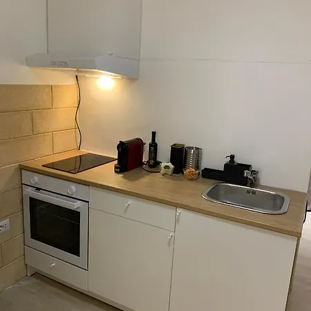 145 Apartment *